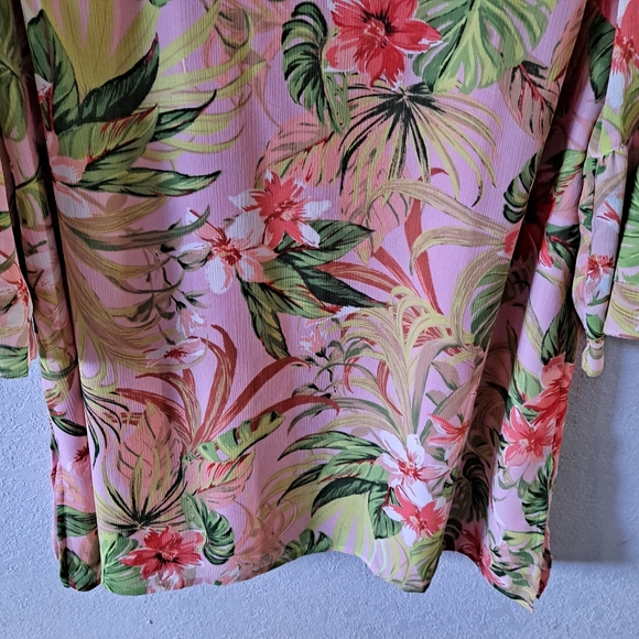 J. Jill Pink Tropical Floral Tunic - Picture 3 of 10